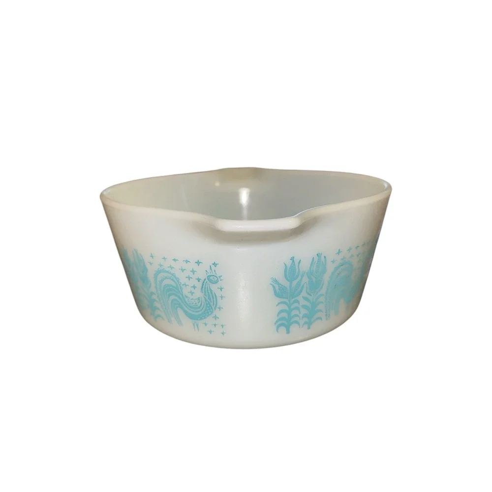 Vintage Pyrex Butterprint Amish 474-B 1.5 QT Turquoise White Cinderella Bowl